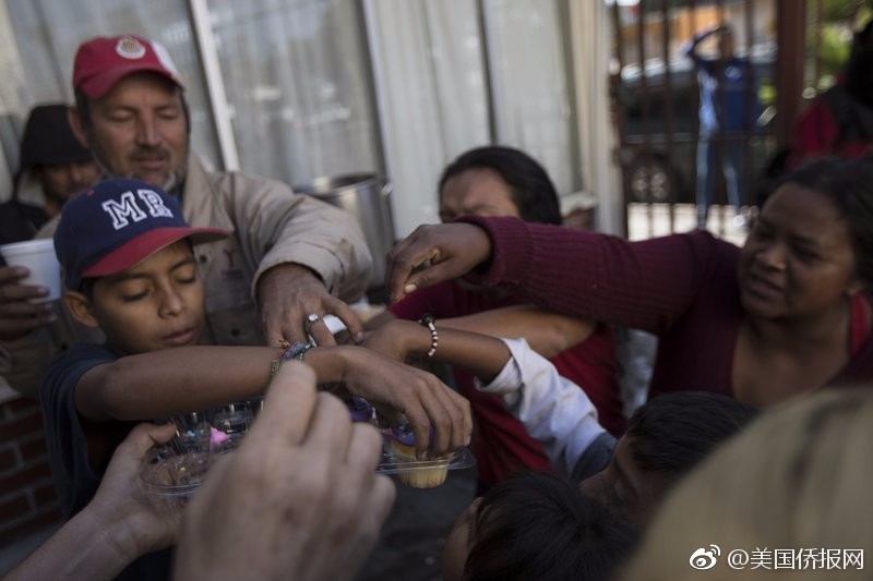 小程序菜單數(shù)據(jù)庫怎么建立_國際人士：高市錯誤言行威脅地區(qū)和平穩(wěn)定