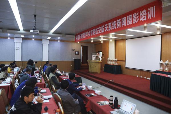 51搜了網(wǎng)后臺(tái)登錄_開啟好房子人居革命|逆勢(shì)熱銷 主城現(xiàn)象級(jí)紅盤引爆懷柔樓市