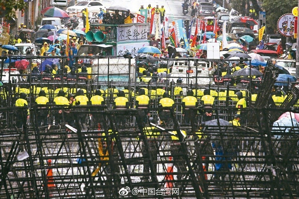 兩黨全力爭奪 邁阿密迎來近30年首位民主黨市長