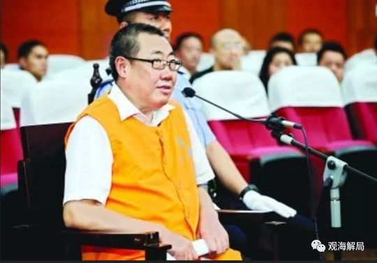 移動(dòng)卡用了很多年了贈(zèng)流量嗎_史上最貴iPhone！蘋果首款折疊iPhone預(yù)計(jì)售價(jià)超1.6萬(wàn)