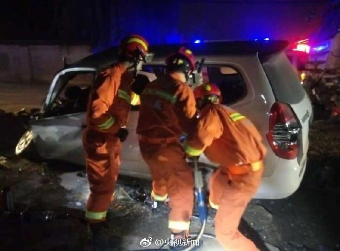 提交新證據(jù)申請書范本_女子前十：許贏逼近中國前十 周詩媛大幅提升