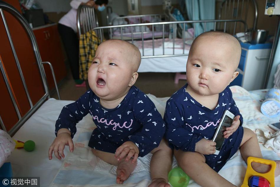 python黑帽子pdf_國際人士：高市錯誤言行威脅地區(qū)和平穩(wěn)定