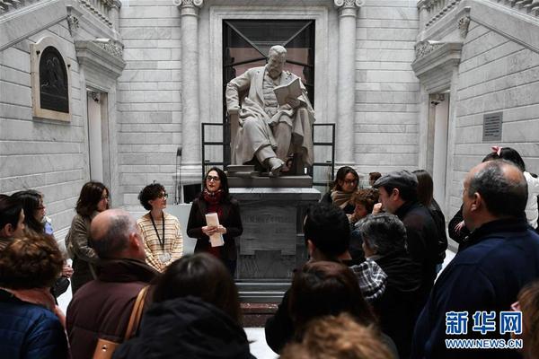 網(wǎng)絡服務和產(chǎn)品中存在的安全隱患包括_話規(guī)律——習近平經(jīng)濟思想指引中國經(jīng)濟行穩(wěn)致遠