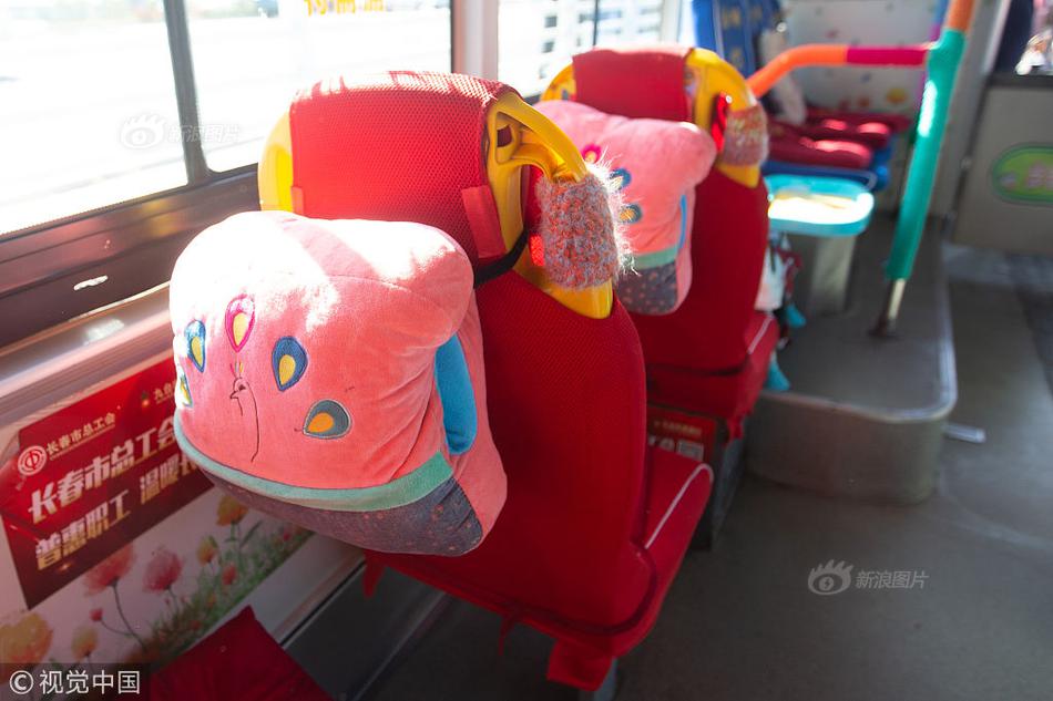 ubuntu怎么改成中文_王詩齡與父母參加晚宴