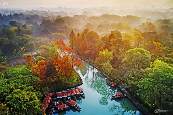 談兵 | 伊朗無(wú)人機(jī)為何能貼臉拍美國(guó)航母？