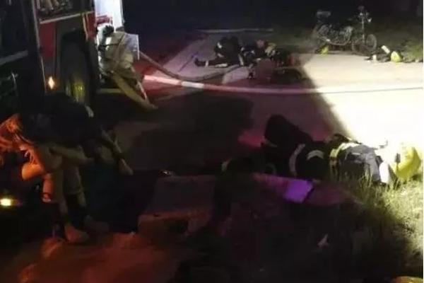 青年學(xué)子探訪百年京張路