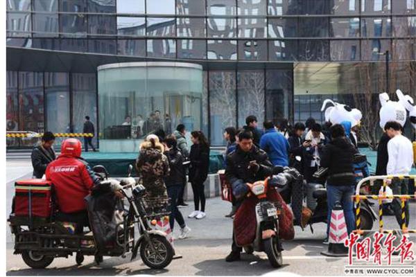 阿里云大使是干什么的_2100萬人口的成都，要繼續(xù)“搶人”了