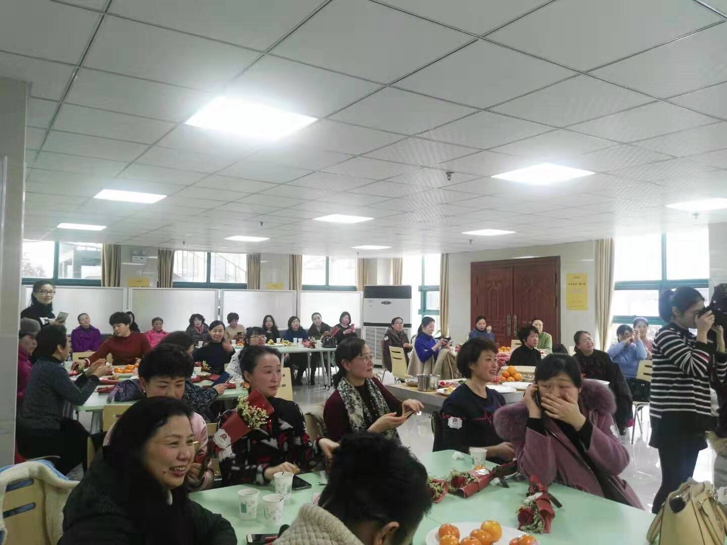 mssql中l(wèi)ong無法識別_徐小明：周四操作策略