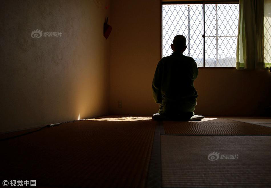 鏈接資源_導(dǎo)演談《梟起青壤》美學(xué)，迪麗熱巴被贊導(dǎo)演友好型演員