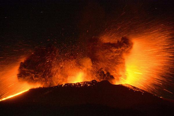 carss官網(wǎng)登錄_萬(wàn)名徐匯學(xué)子走入音樂(lè)廳，沉浸式感受“交響樂(lè)進(jìn)課堂”