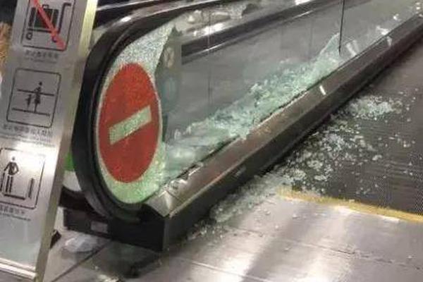 如何使用wampserver_他才是真正的鋼鐵俠原型：41歲成世界首富，交往過164...