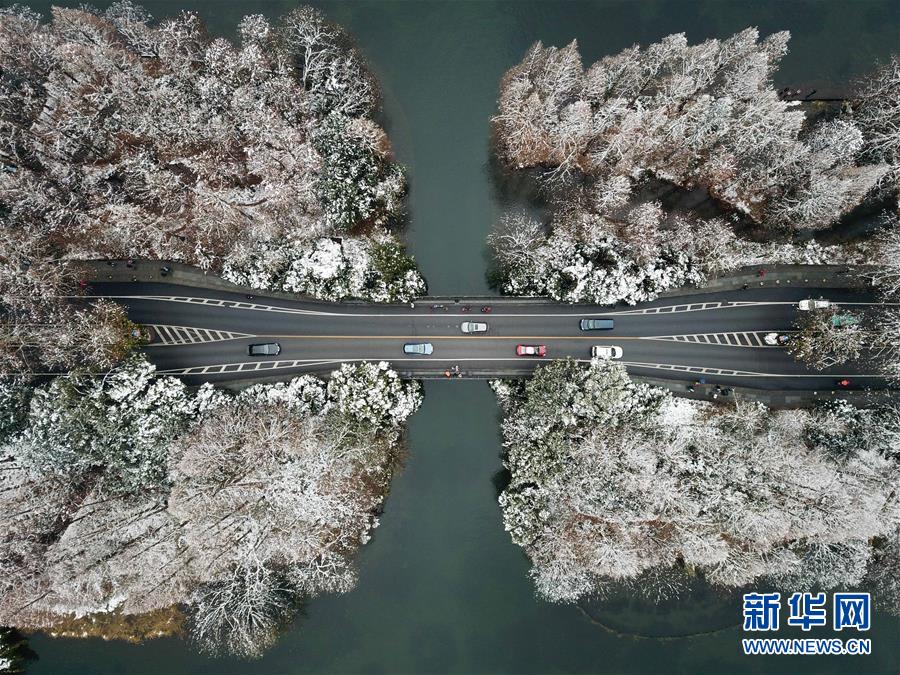 fiddler怎么抓微信小程序的包_融創(chuàng)中國：林懷漢辭任非執(zhí)行董事