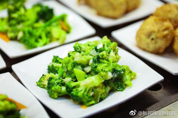 微信小程序開(kāi)發(fā)代碼怎么寫(xiě)_政務(wù)服務(wù)從“政府定時(shí)間”到“群眾選時(shí)間”