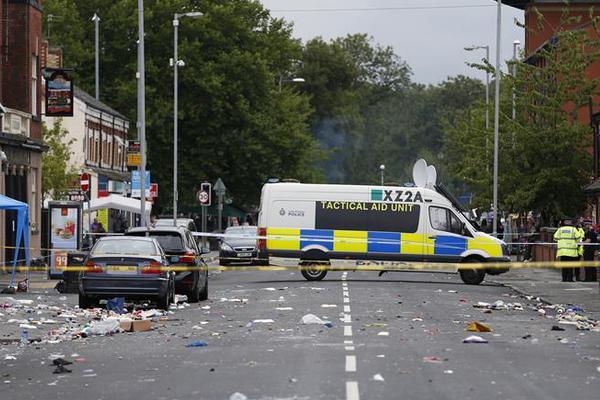 冒充網上購物客服以訂單異常進行退款欺詐_馬克龍剛走德國外長向東出發(fā) 10月曾突然取消訪華行程