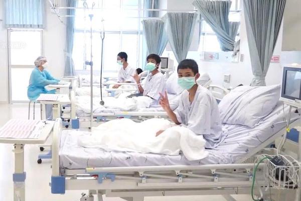 移動終端有哪些_攝政王，你家醫(yī)妃又作妖了