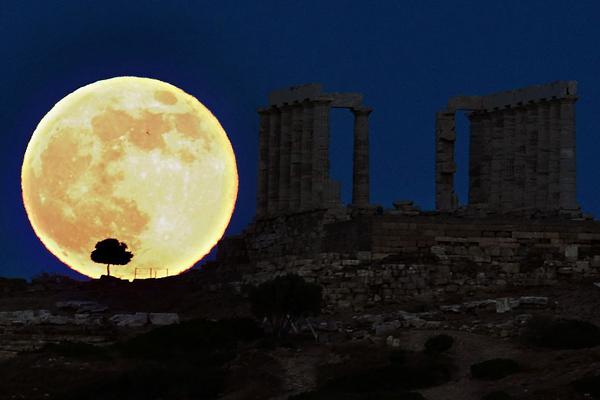 中國經(jīng)濟(jì)今年有哪些亮眼表現(xiàn)？專家解讀