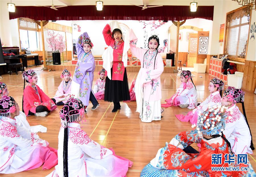 waf非法請求_泰軍F-16戰(zhàn)機(jī)打擊柬埔寨軍事目標(biāo) 投彈轟炸柬賭場