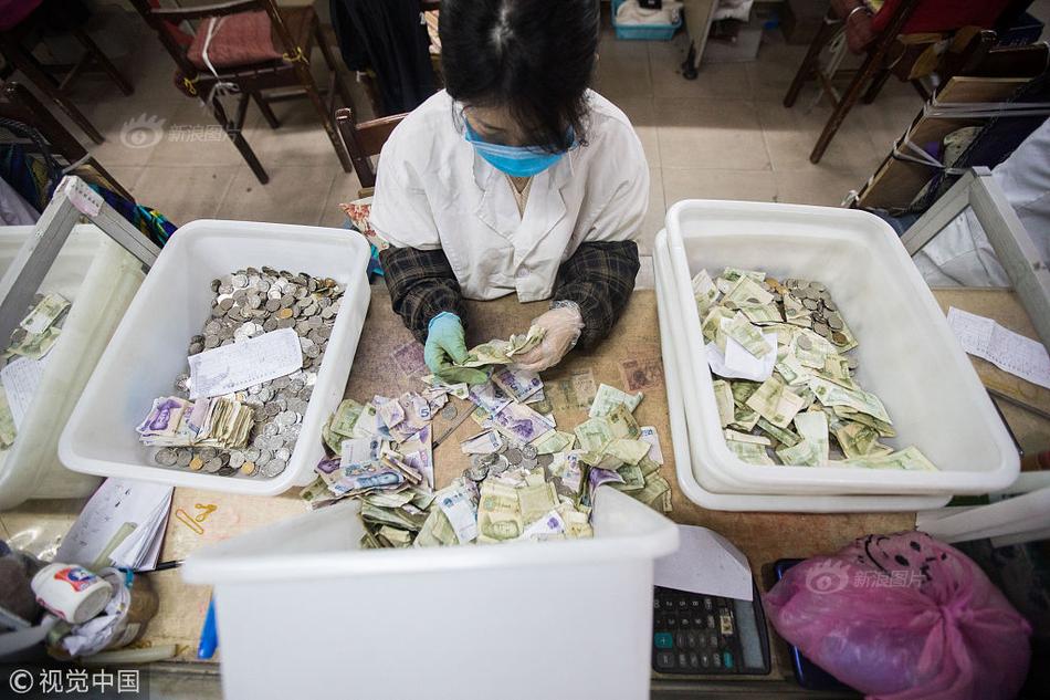 后端開發(fā)是干什么的_周杰倫兒子首次看爸爸演唱會(huì) 隨節(jié)奏打拍子