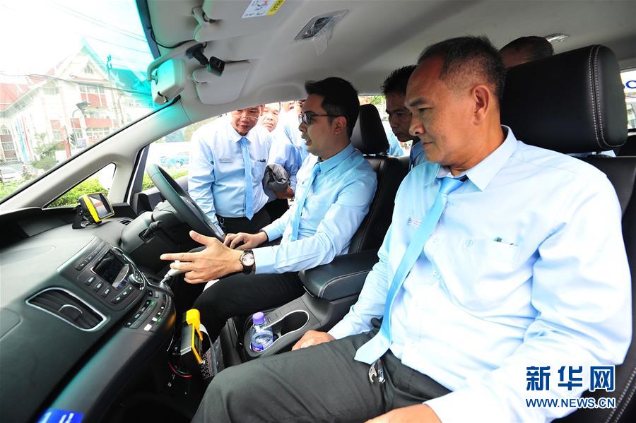 若依框架官網(wǎng)_大使館回應(yīng)藍(lán)戰(zhàn)非被脅迫轉(zhuǎn)賬