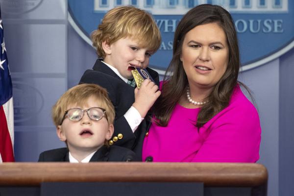 微信小號(hào)購買網(wǎng)站_敏感時(shí)刻 特朗普對歐盟發(fā)出