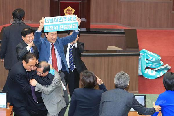 提法有新變化！中央政治局會議，釋放多個重要信息