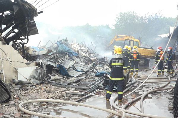 你訪問的網(wǎng)站存在詐騙風(fēng)險_三度缺席白宮記協(xié)晚宴 特朗普又罵媒體