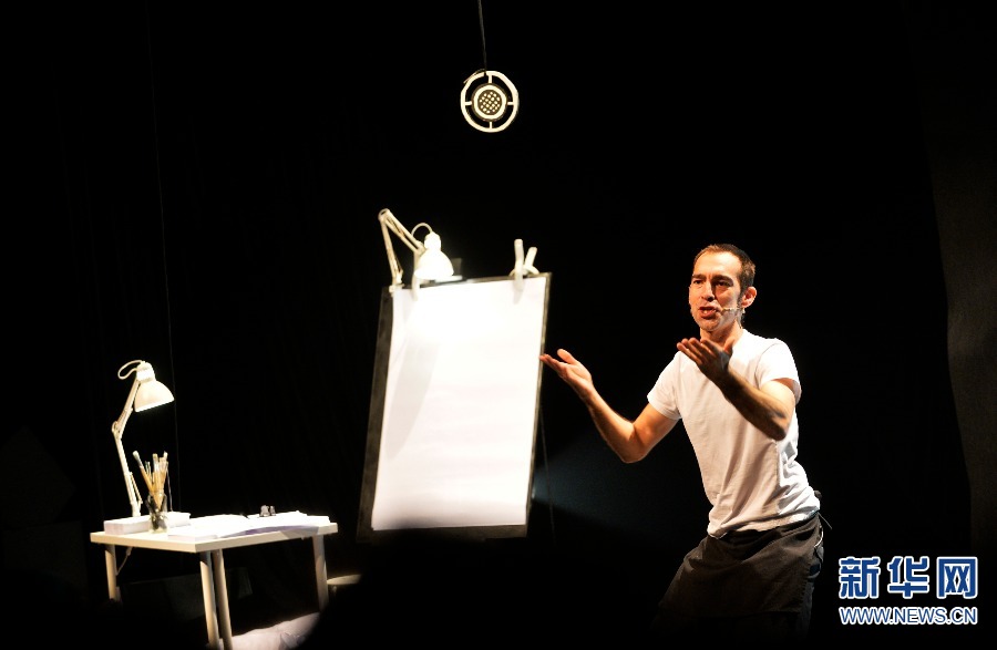 手機(jī)廠商內(nèi)卷電池 6000mAh成旗艦標(biāo)配