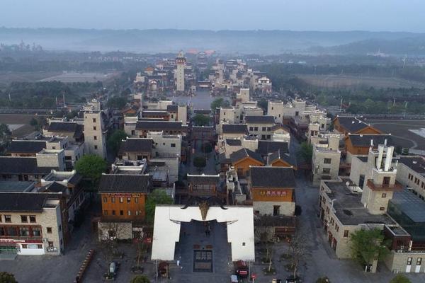 秦平：中國(guó)經(jīng)濟(jì)高質(zhì)量發(fā)展前景廣闊、未來(lái)可期