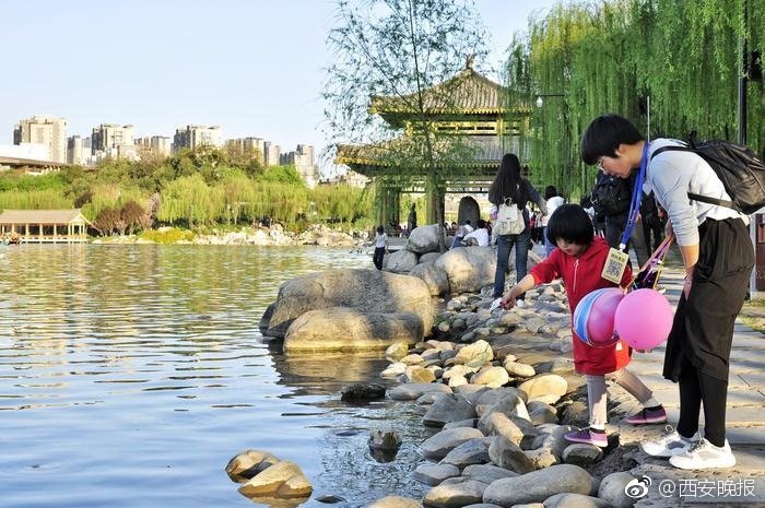 爆客網(wǎng)絡(luò)商家大數(shù)據(jù)采集_最常見的3種皮膚藥膏，很多人在瞎涂