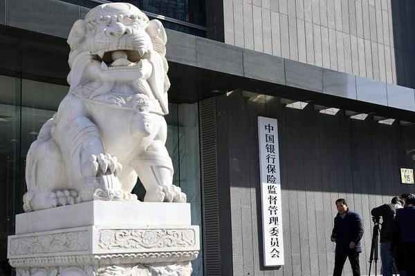 被網(wǎng)警打電話警告_沙特?cái)M建2000米世界第一高塔 打造新型“垂直城市”