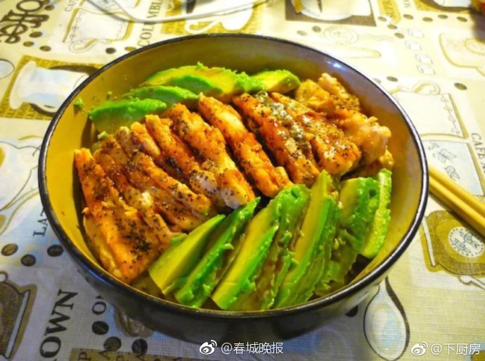 “堅持對外開放，推動多領(lǐng)域合作共贏”