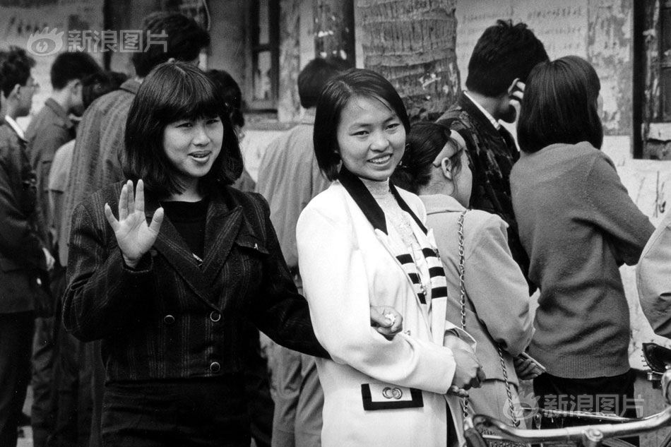 同行低價(jià)競(jìng)爭(zhēng)怎么辦_地球黃金估計(jì)4億億噸，為啥黃金還那么貴