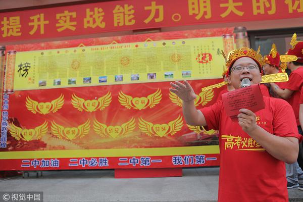 為何新品期需要重點(diǎn)關(guān)注點(diǎn)擊率_喜娜AI速遞：今日財(cái)經(jīng)熱點(diǎn)要聞回顧｜2025年12月10日