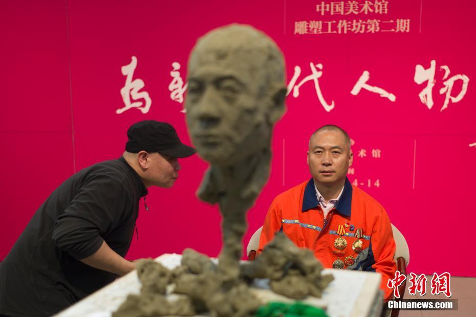 二級(jí)域名分發(fā)系統(tǒng)聽(tīng)風(fēng)修復(fù)版源碼最新_6255萬(wàn)執(zhí)行壓頂，“無(wú)憂”神話何以破滅？