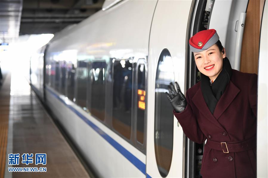 小平源碼網(wǎng)_新浪娛樂對話藤岡靛中文流利驚艷全場