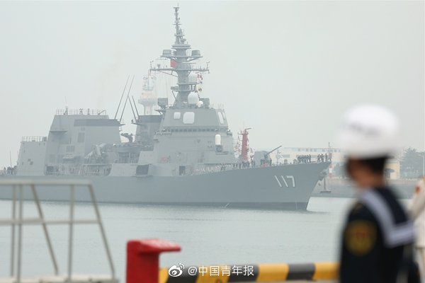 泄露風(fēng)險還是泄漏風(fēng)險_上海拍定妝照！四外合影，弗格太逗，3對雙人組合影充滿看點！