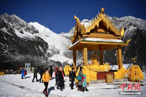 5個(gè)財(cái)經(jīng)網(wǎng)站有哪些_銀河證券被指多項(xiàng)違規(guī)