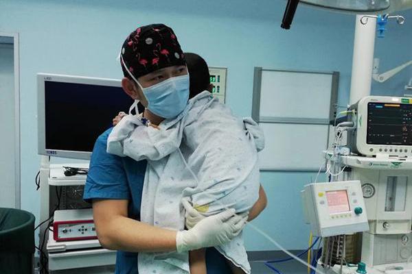 pc端微信小程序游戲廣告破解跳過(guò)_人體工學(xué)轉(zhuǎn)椅撐腰護(hù)頸