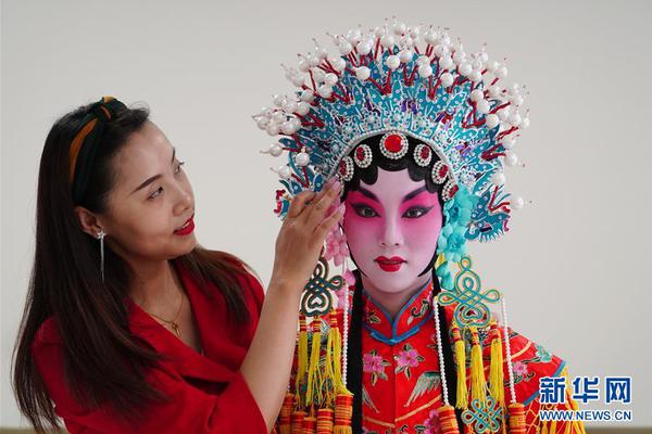 美軍艦誤擊友機(jī)細(xì)節(jié)：錯(cuò)把戰(zhàn)斗機(jī)當(dāng)胡塞武裝導(dǎo)彈擊落