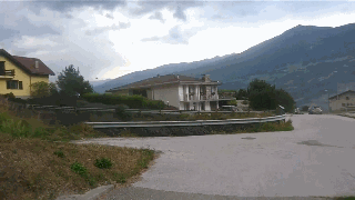 48歲吳奇隆宣布劉詩詩產(chǎn)子喜訊：小朋友來報道 母子平安