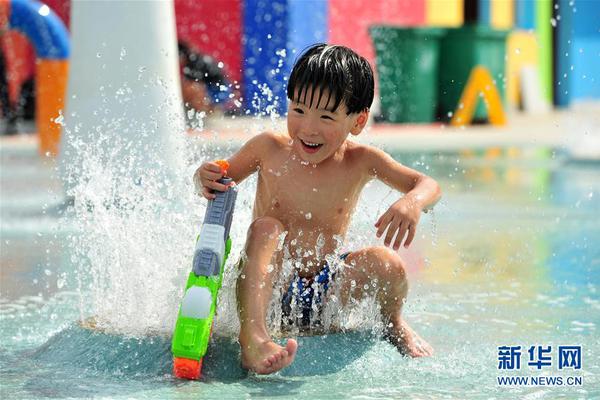 新疆阿勒泰：縱情冰雪之間 樂享四季旅程