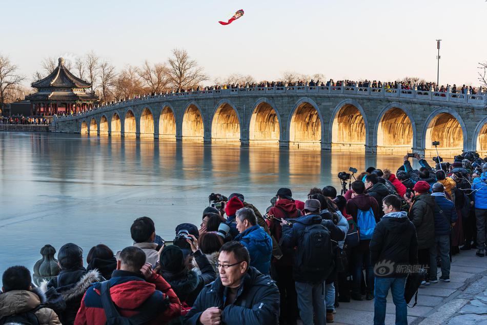 網(wǎng)戀怎么試探對方騙你_母乳喂養(yǎng)日：張思萊談喂養(yǎng)