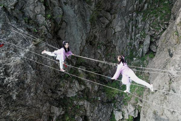 360極速瀏覽器多開不串號_居民住在老街景區(qū)里，不用交物業(yè)費也享有高品質(zhì)服務(wù)，怎么做到的？