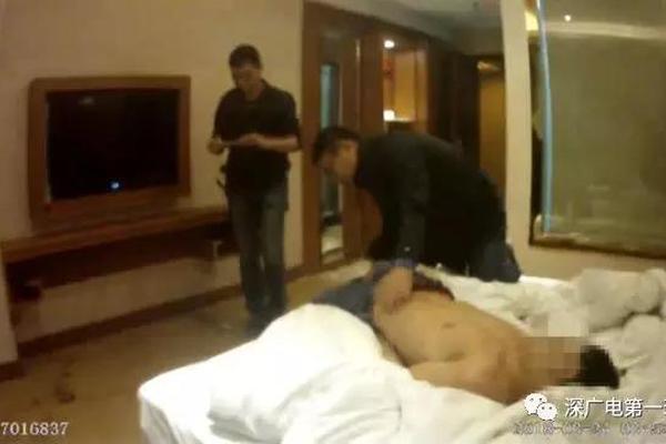 無廣告在線觀看網(wǎng)站_顧客稱山姆一麻薯盒內(nèi)發(fā)現(xiàn)活老鼠，山姆致歉