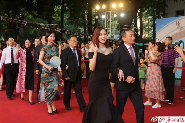 谷歌瀏覽器首頁被360劫持_慘！周星馳電影5天票房僅86萬，時(shí)代拋棄你時(shí)，連句再見都不會(huì)說