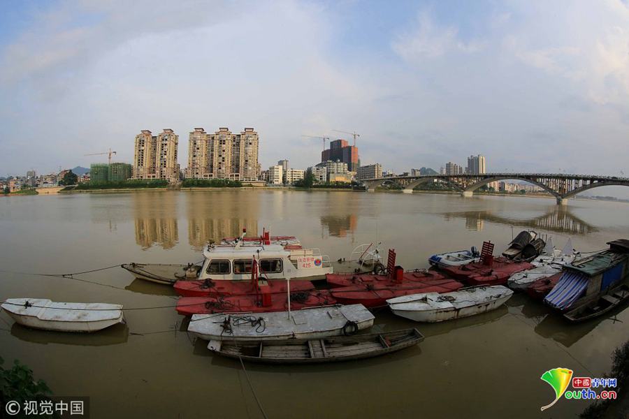 vg自動化神器微博關(guān)鍵詞采集腳本_中國絕美風(fēng)景在外網(wǎng)被錯標(biāo)成日本地點 中國外交官發(fā)文