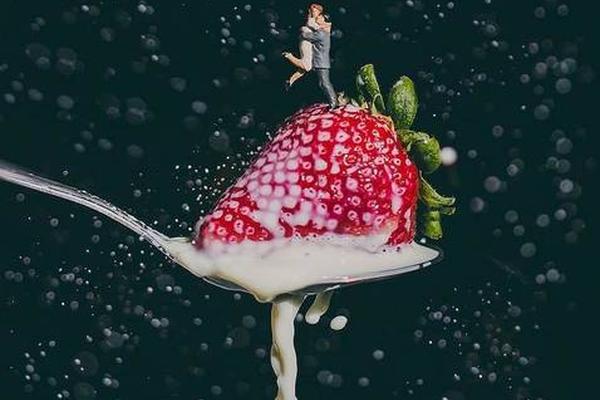 40張海邊撒野照片，真是太有創(chuàng)意了！