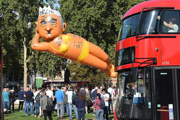 在php中 如何輸出一條調(diào)試信息_造車新勢力迎新玩家:首鋼注資9.5億元進軍新能源