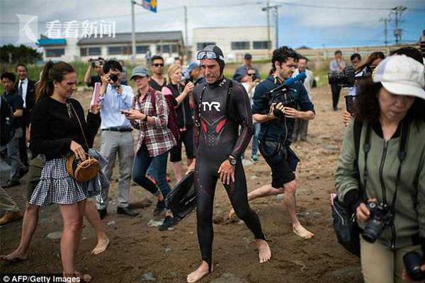 清華學子劉志翔參軍！父親的履歷令人肅然起敬