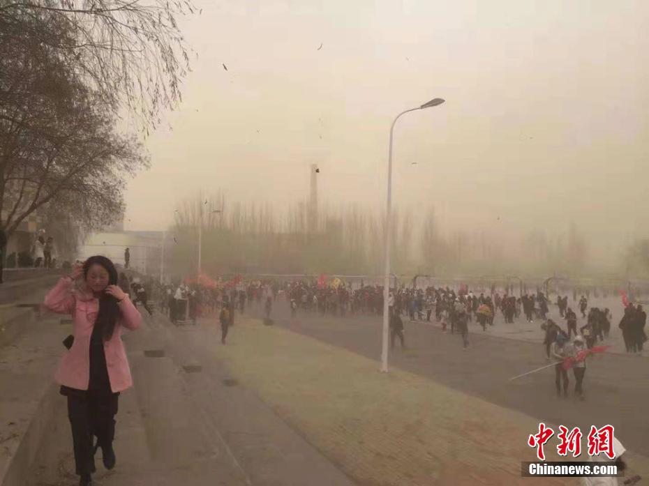 mc免費秒玩入口_日本近海深夜7.5級強震:建筑狂晃震中附近突發(fā)大火 民眾開車逃命